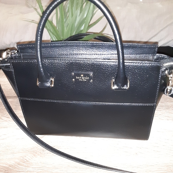 Gone Tomorrow! Large Kate Spade Black Bag - Picture 2 of 8